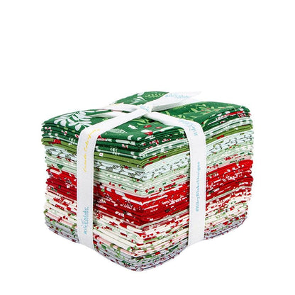 Fabric Christmas PRECUTS: Fat Qtr Bundle Mistletoe & Holly Riley Blake
