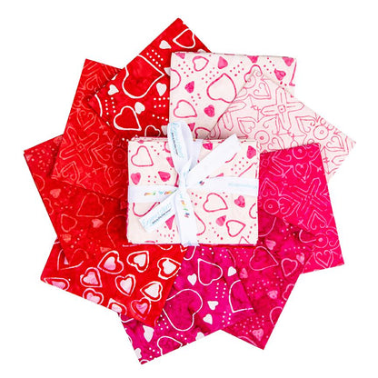 This Fat Quarter precut bundle includes 9 pieces from the Love Punch collection for Riley Blake Designs. 